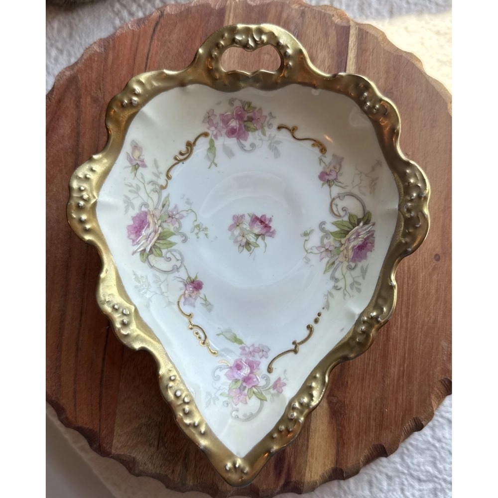 VTG Limoges France Hand Painted Roses Gold Trim Heart Leaf Shape 7" Trinket Dish